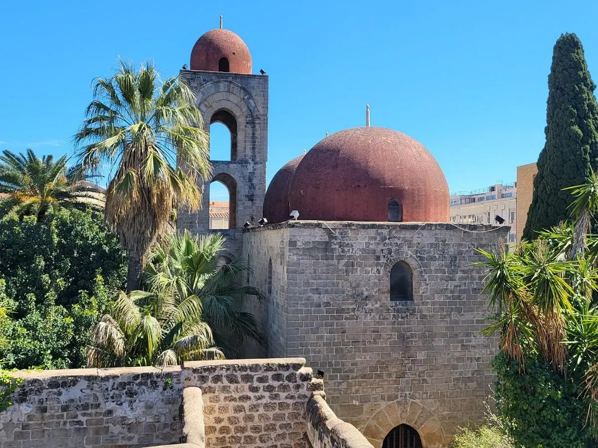 Yudina B&B Palermo Italien